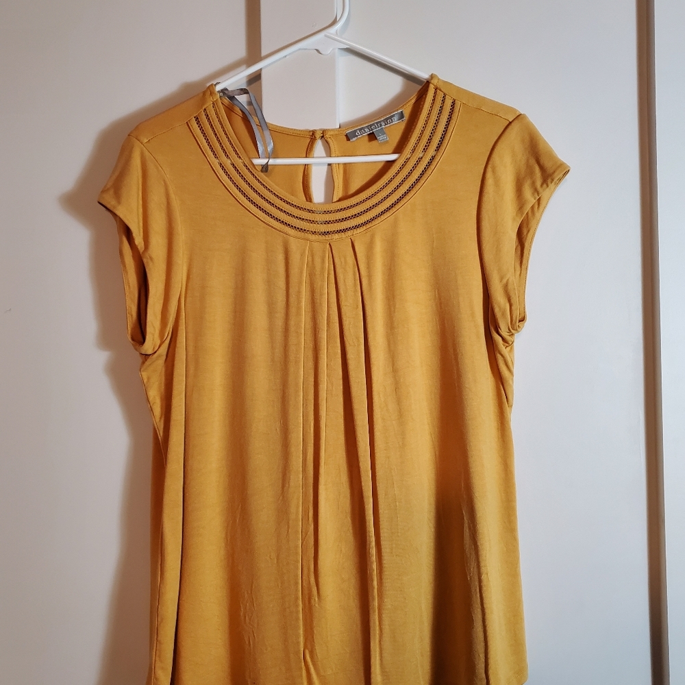 Danielrainn Short sleeve blouse